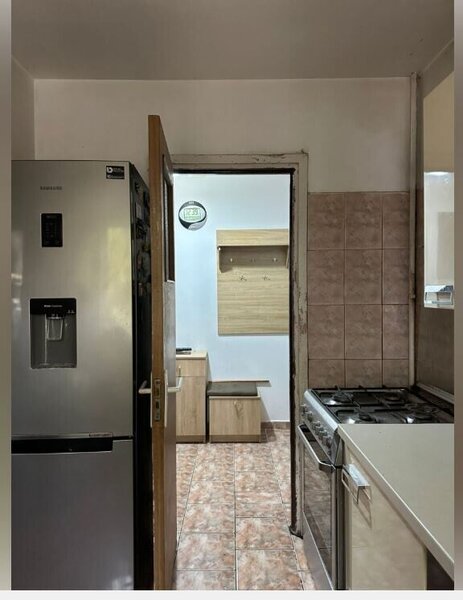 Titan, Liviu Rebreanu, UniCredit Bank, apartament 4 camere, etaj 1/4.